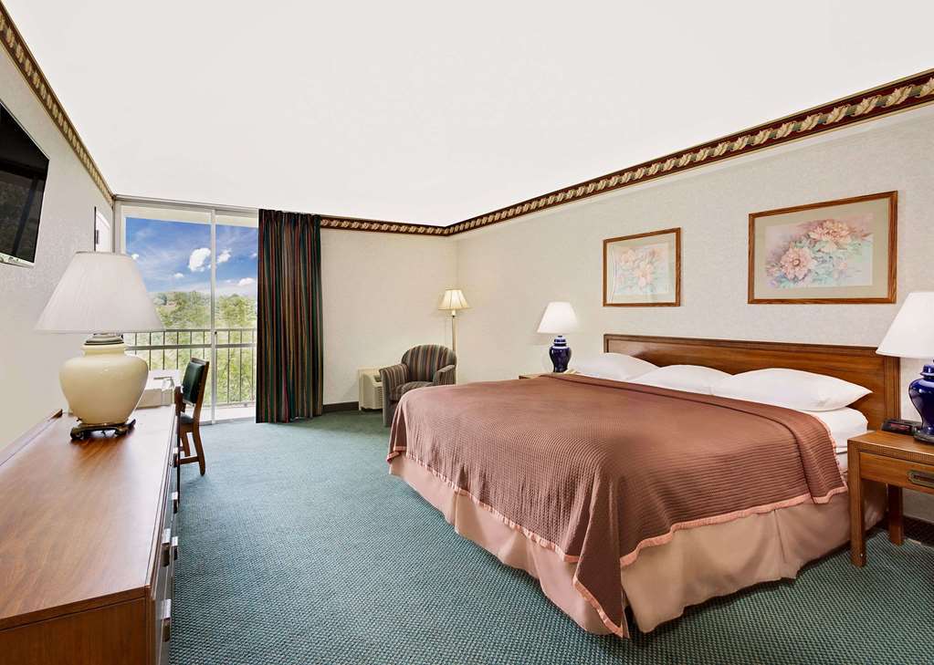 Howard Johnson By Wyndham Lexington Quarto foto